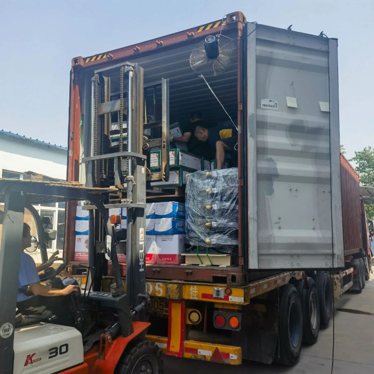 SKYOND-onderdelen voor zware vrachtwagens – rijd gemakkelijk, overal vertrouwd!